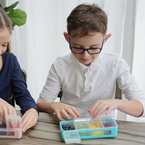 Melii 4 compartment snackle box